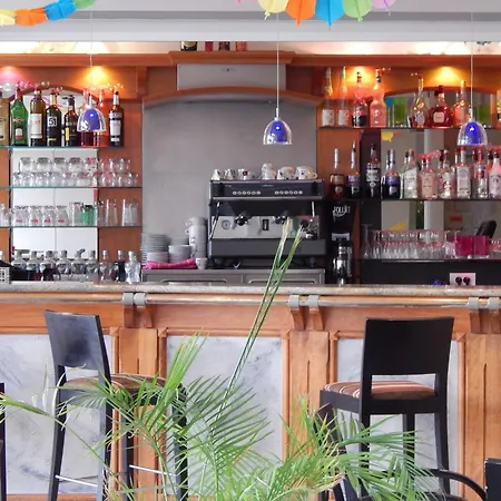 Resort Club Le Capet 3*