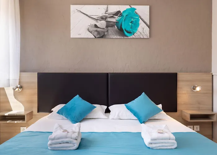 Club Le Capet Курортный комплекс 3*