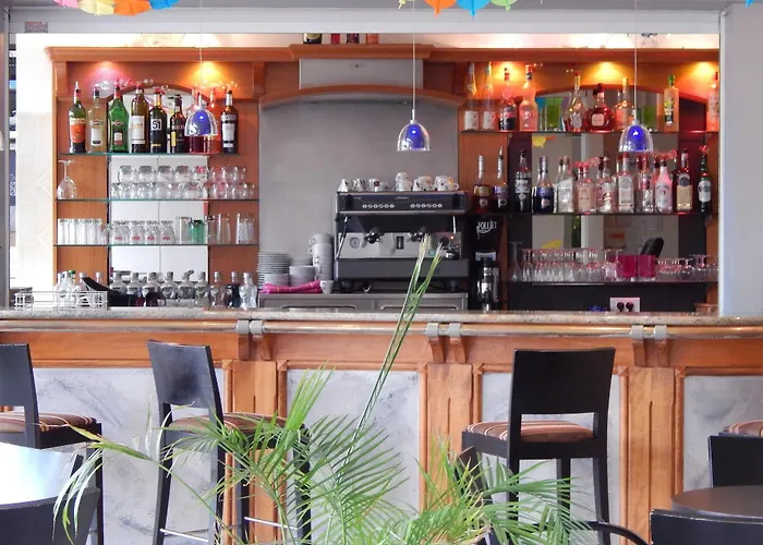 Курортный комплекс Club Le Capet 3*