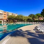 Club Le Capet Resort