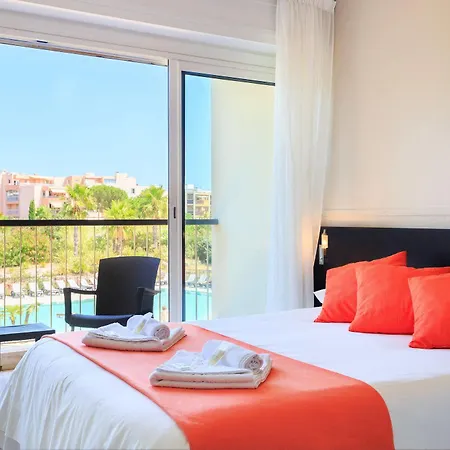 Club Le Capet 3* סן-מקסים