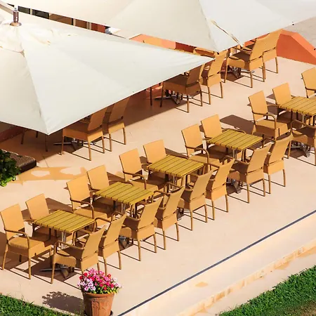 Club Le Capet אתר נופש 3*