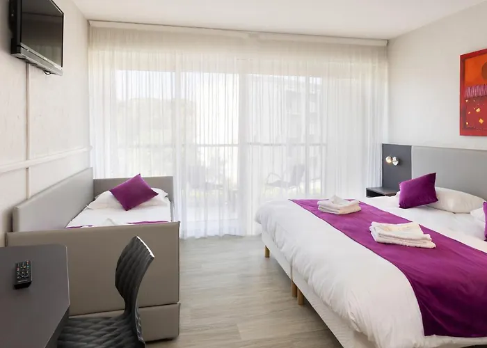 Club Le Capet 3* سانت ماكسيم