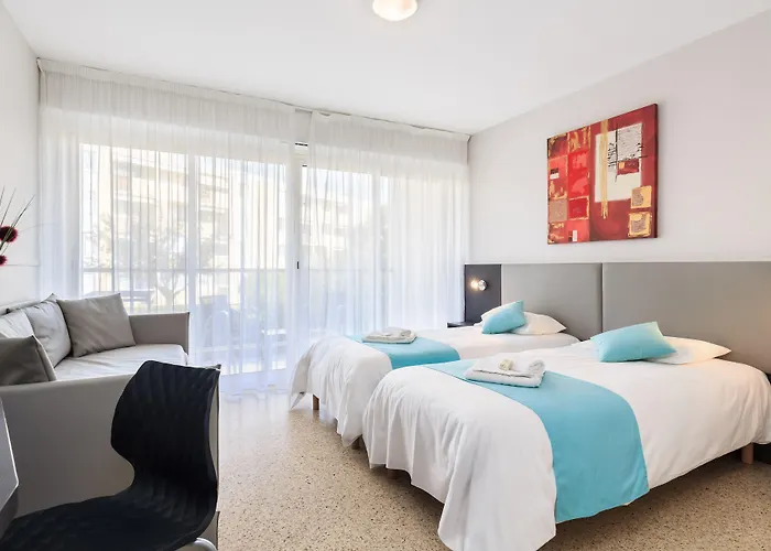 Club Le Capet 3* سانت ماكسيم